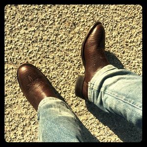 True vintage Tony Lama cowboy boots
